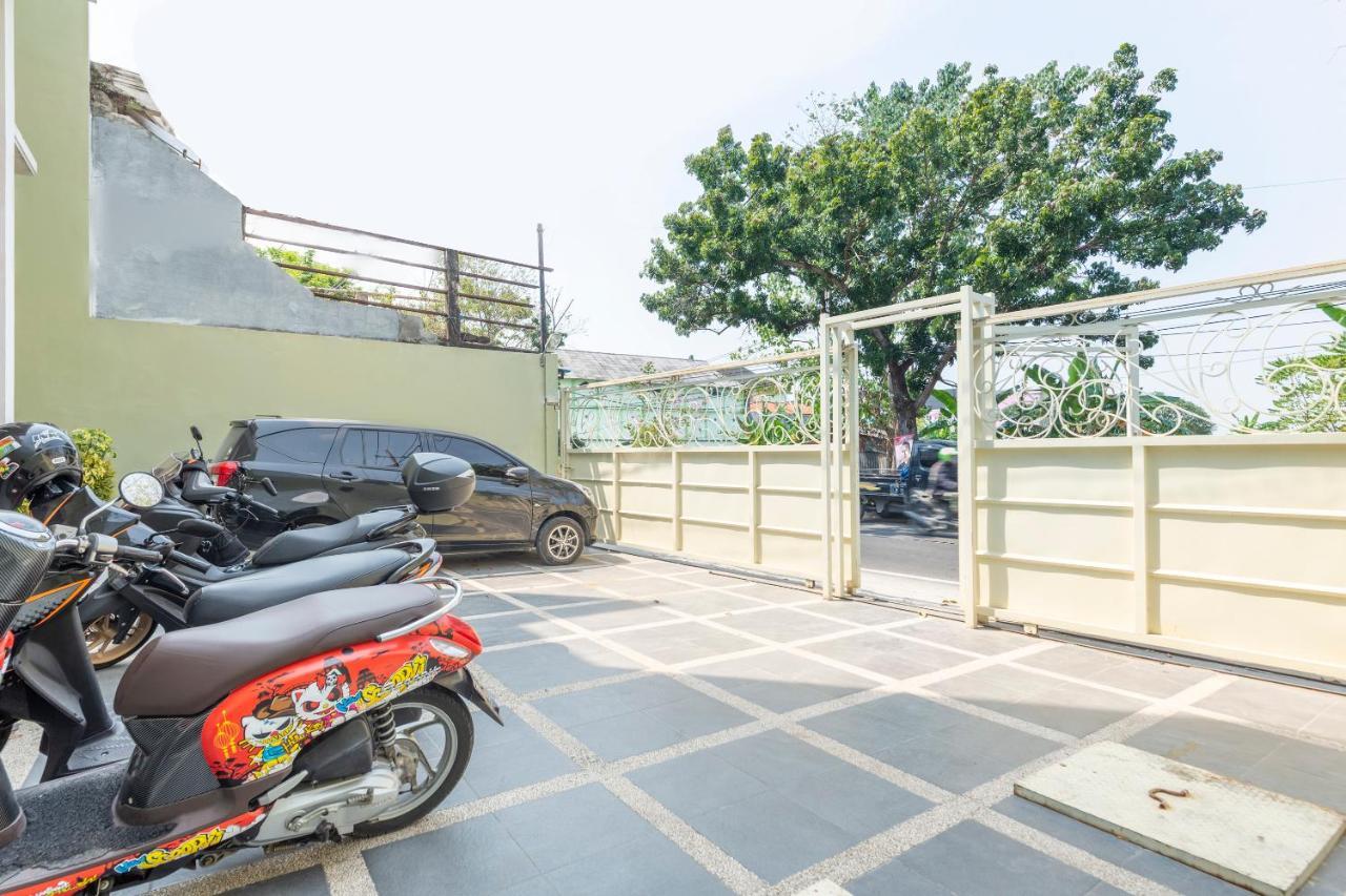 Oyo 3706 Griya Tentrem Syariah Lamongan Eksteriør billede